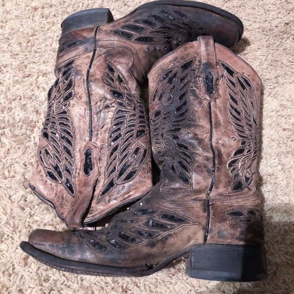 cougars boots 8.5